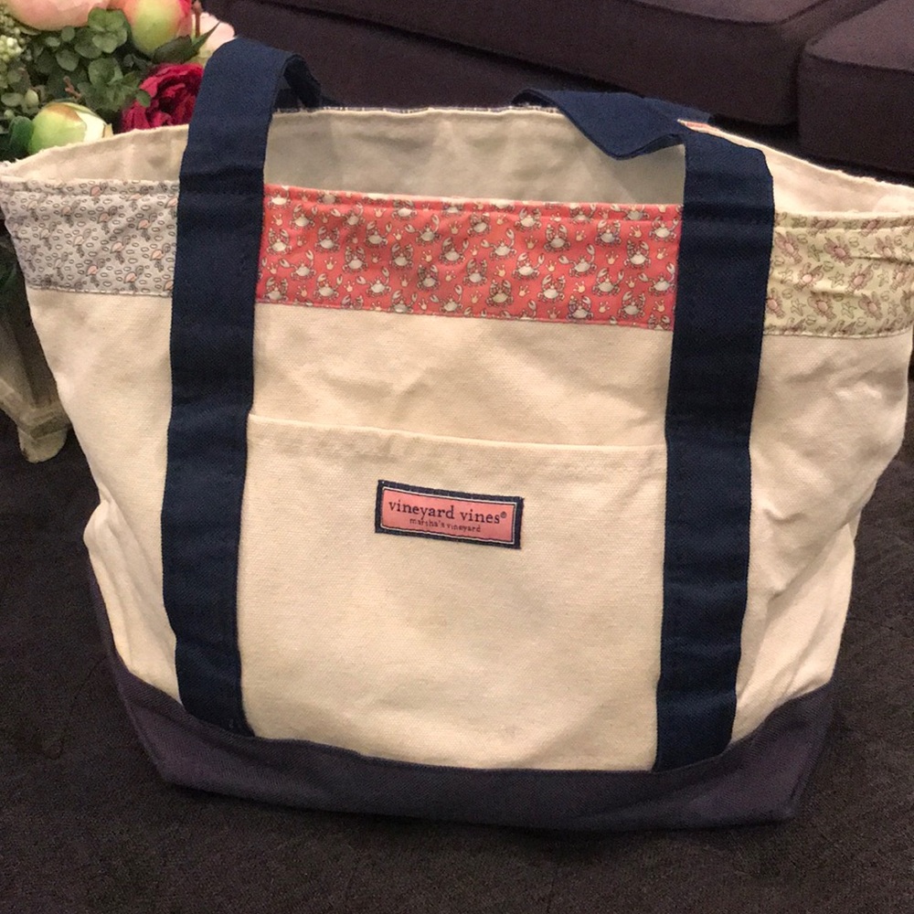Vineyard vines small tote